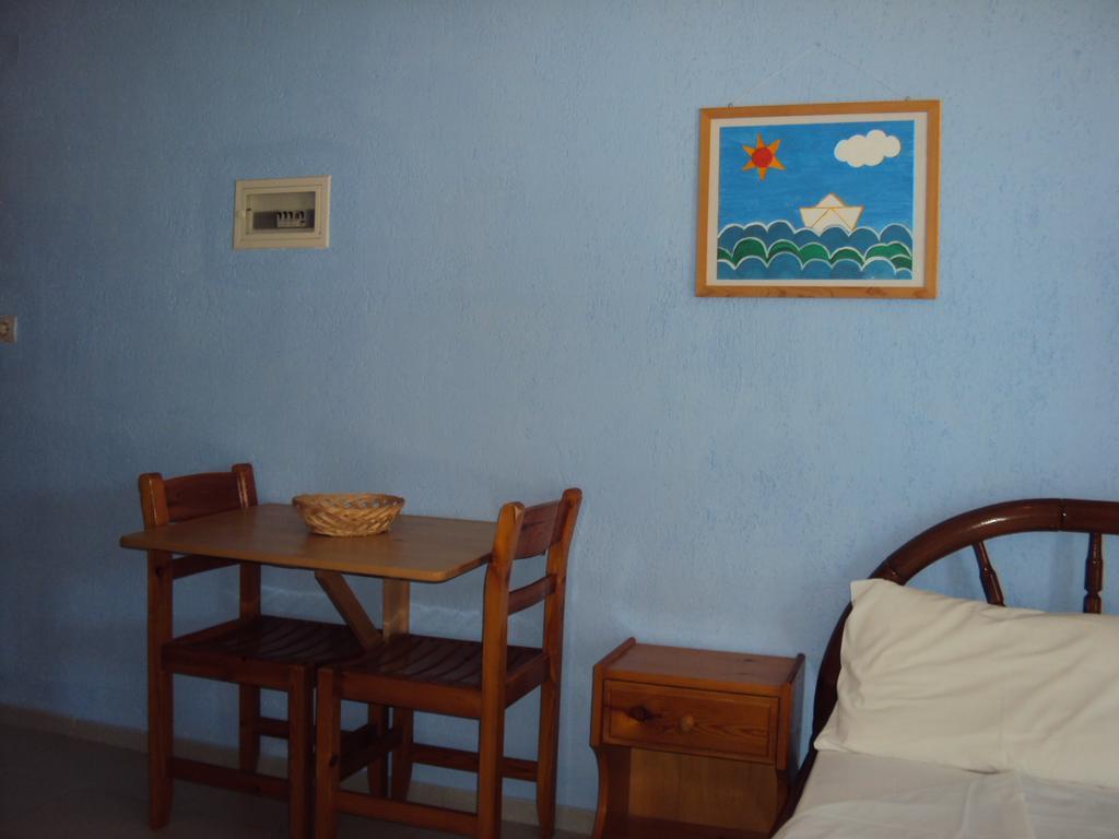 Despina Studios And Apartments Lassi  Ruang foto