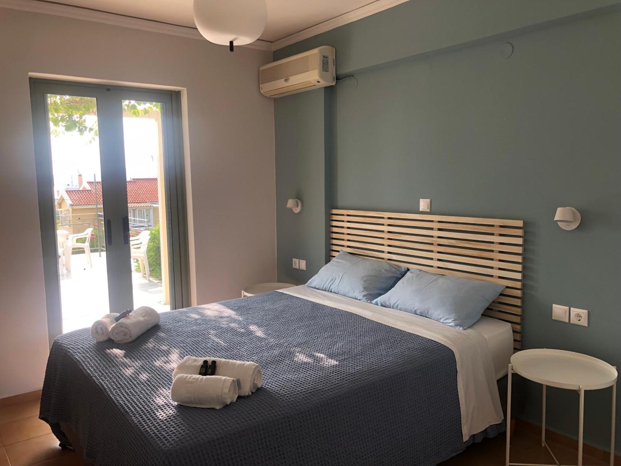 Despina Studios And Apartments Lassi  Bagian luar foto